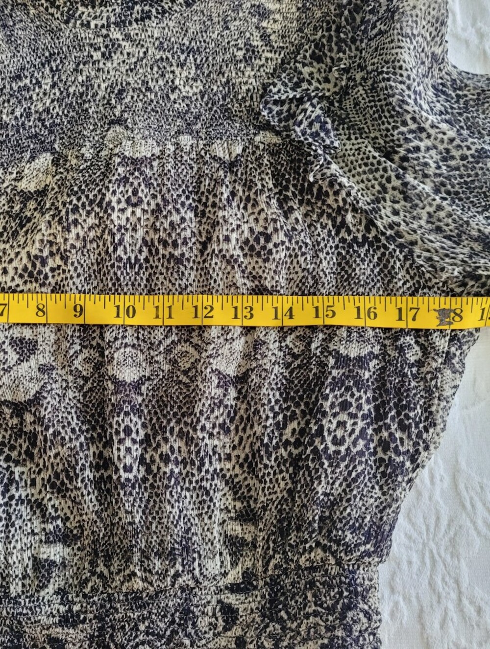Free People Roma Blouse Snake Print High Neck Silhouette Ruffle Detail Sz Small - Picture 9 of 10